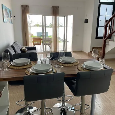 Casa Mic&ele Daire Playa Blanca